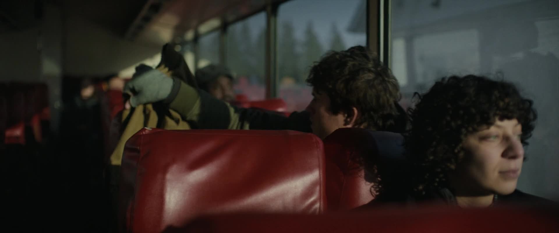 Tichá noc, krvavá noc   Silent Night Deadly Night 2025 1080p WEBRip x264 AAC5 1 SK titulky mp4