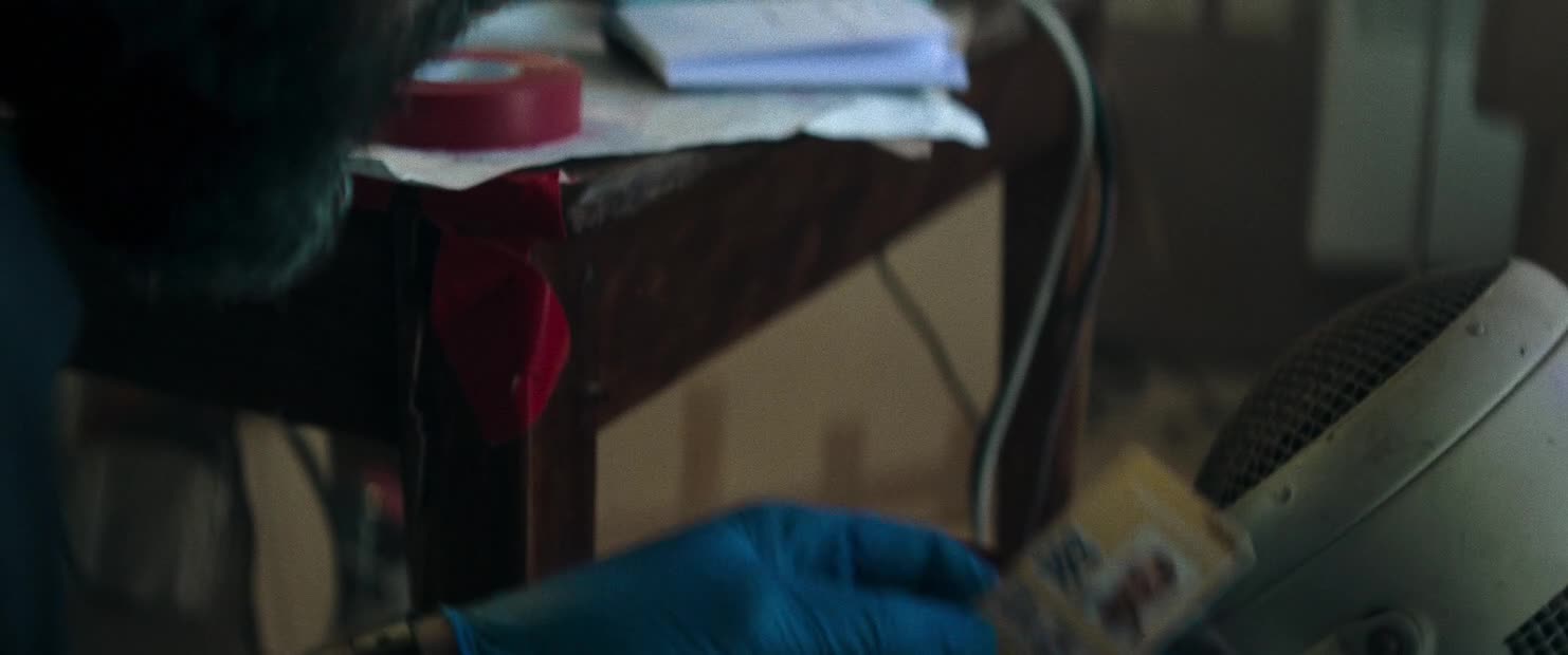 Únos letadla   Hijack S02E01 2026 720p ATVP WEB DL DDP5 1 H 264 NTb CZ titulky mkv