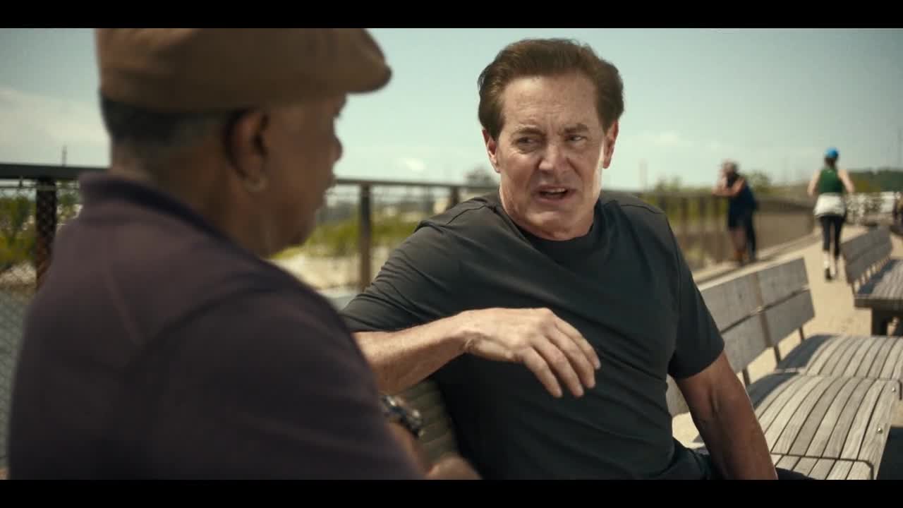 Ničemové   The Lowdown 2025 S01E03 720p x264 FENiX CZ titulky mkv