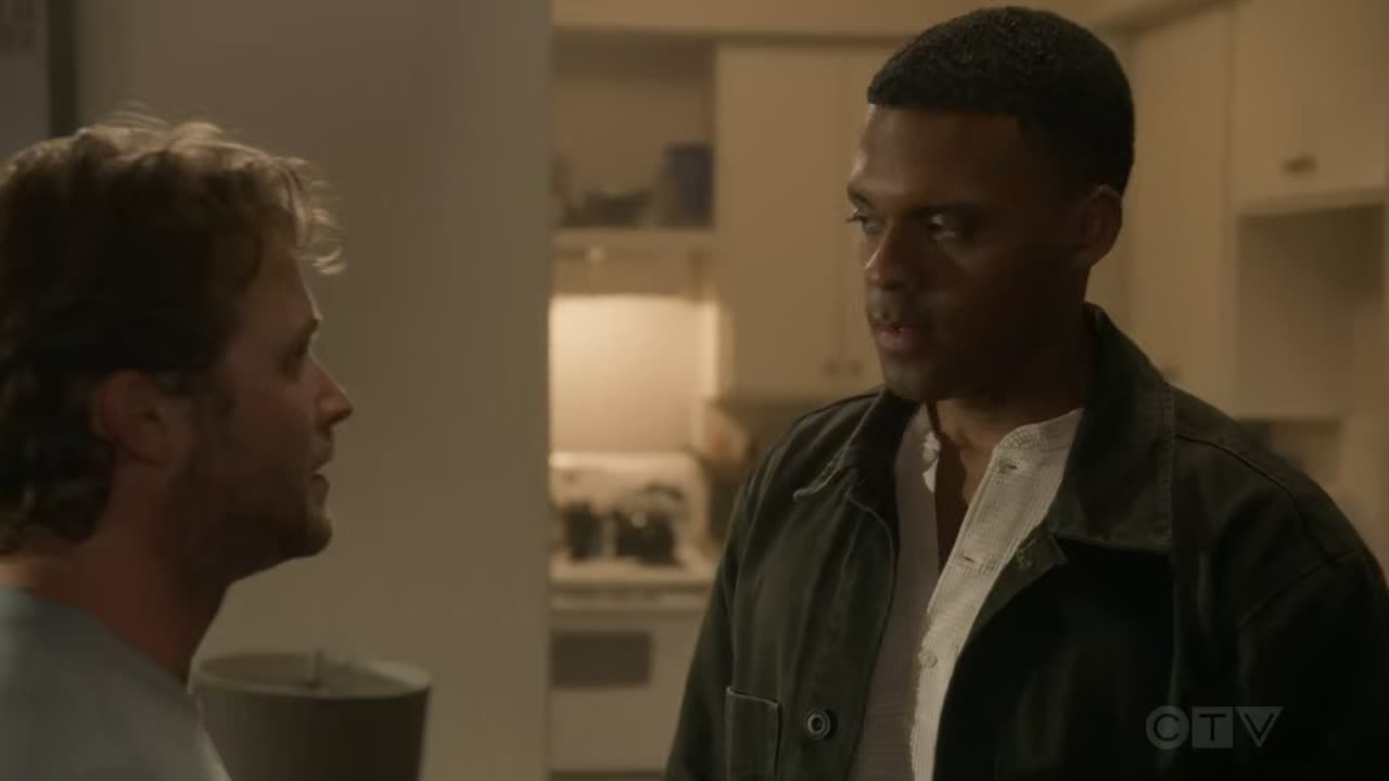 Zelenáč   The Rookie S08E03 720p HEVC x265 MeGusta CZ titulky mkv