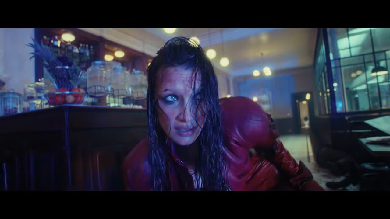 Krása   The Beauty S01E01 2026 720p HEVC x265 MeGusta CZ titulky mkv