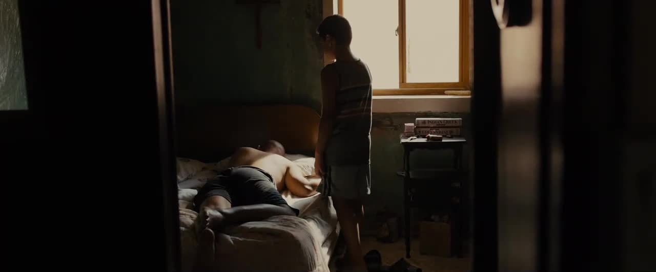 Sicario Najemny vrah  Emily Blunt  Benicio Del Toro  Josh Brolin 2015 Akcni Krimi Thriller Drama Mysteriozni  Cz dabing mp4