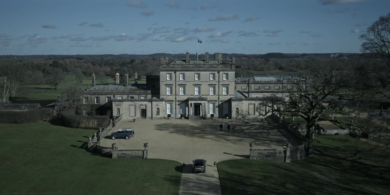 Na povrchu   Surface S02E04 720p x264 FENiX CZ titulky mkv