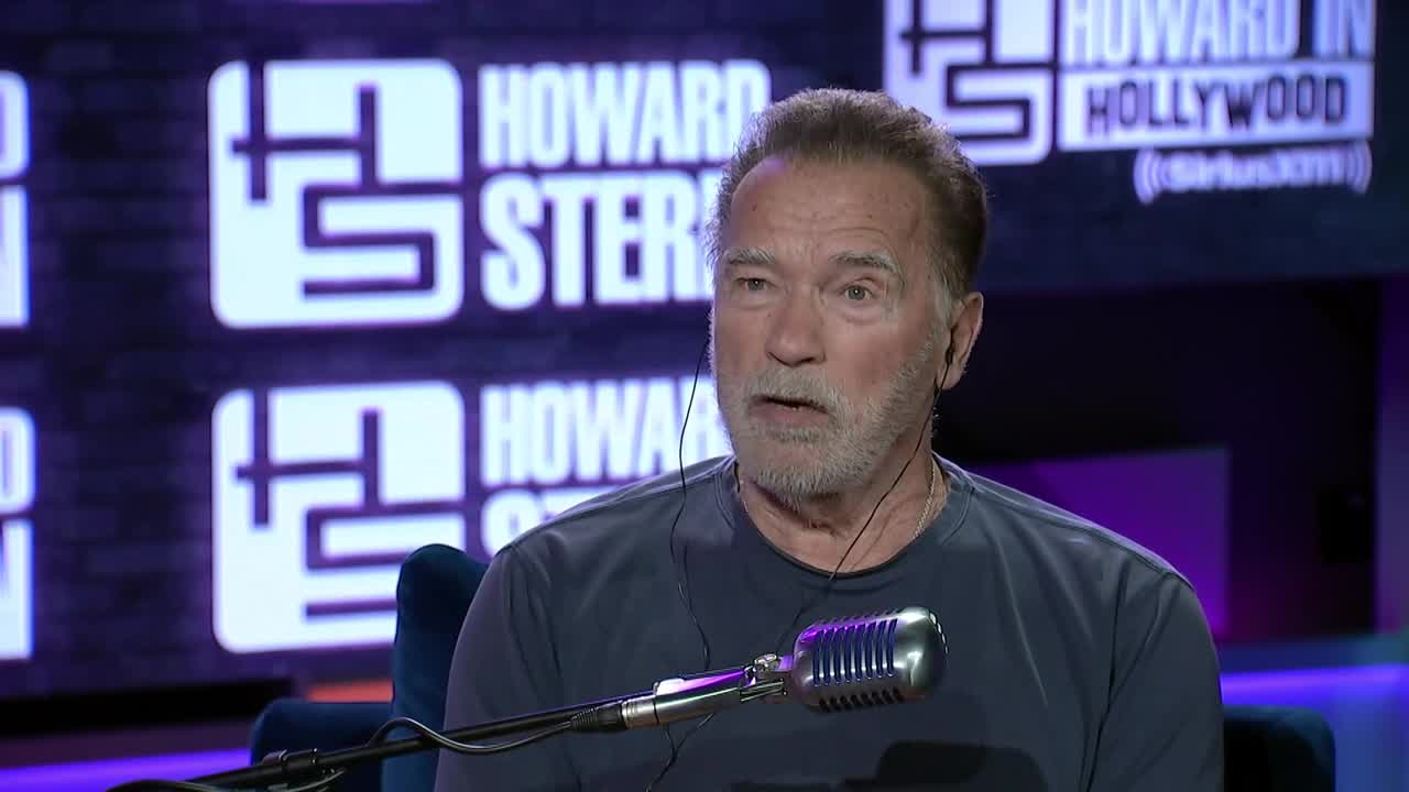 The Howard Stern Show 2023 10 04 Arnold Schwarzenegger 720p SXM WEBRip AAC2 0 H 264 TrumpSux mp4