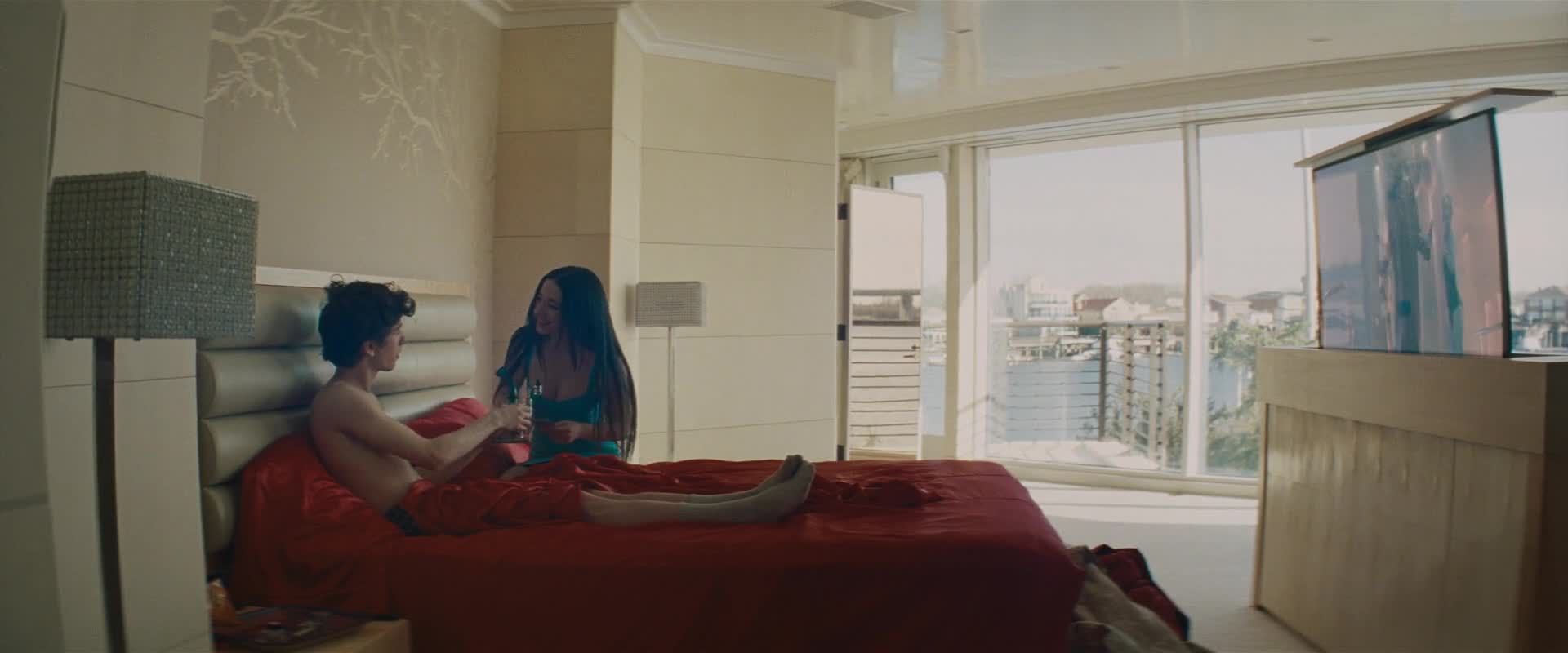 Anora 2024 1080p WEBRip x264 AAC5 1 CZ titulky mp4