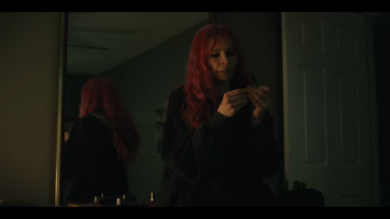 Dlouhá průzračná řeka   Long Bright River S01E02 720p HEVC x265 MeGusta CZ titulky mkv