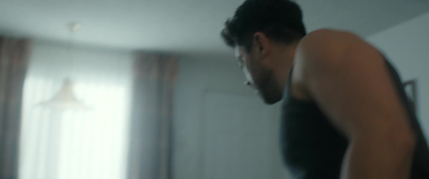 Nejzazší hranice   The Last Frontier 2025 S01E05 720p ATVP WEB DL DDP5 1 Atmos H 264 playWEB CZ titulky mkv